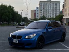 Photo of the vehicle BMW M5