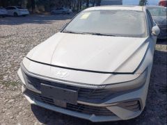 Сүрөт унаа Hyundai Elantra