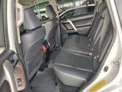 Сүрөт унаа Toyota Land Cruiser Prado