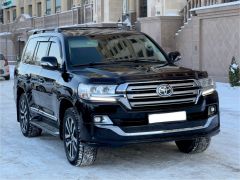 Сүрөт унаа Toyota Land Cruiser