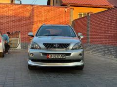 Сүрөт унаа Toyota Harrier