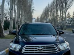 Сүрөт унаа Toyota Highlander