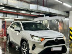 Photo of the vehicle Toyota RAV4