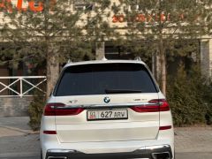 Фото авто BMW X7