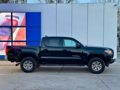 Фото авто Toyota Tacoma