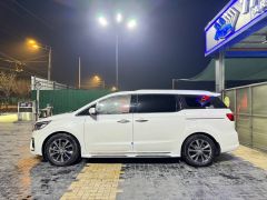 Фото авто Kia Carnival