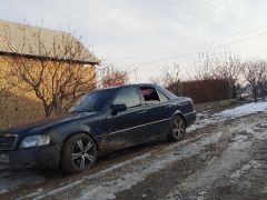 Фото авто Mercedes-Benz C-Класс