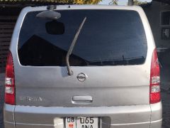 Сүрөт унаа Nissan Serena