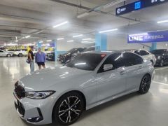 Photo of the vehicle BMW 3 Series