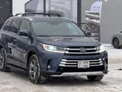 Photo of the vehicle Toyota Highlander