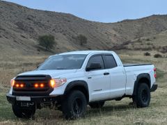 Сүрөт унаа Toyota Tundra