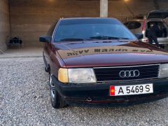 Photo of the vehicle Audi 100