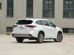 Сүрөт унаа Toyota Highlander