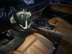 Photo of the vehicle BMW 7 Series