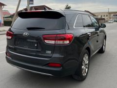 Сүрөт унаа Kia Sorento