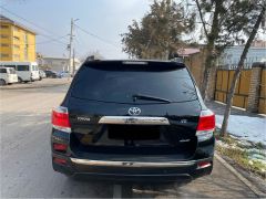 Сүрөт унаа Toyota Highlander