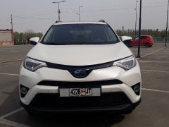 Сүрөт унаа Toyota RAV4