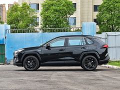 Сүрөт унаа Toyota RAV4