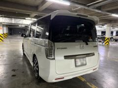 Фото авто Honda Stepwgn