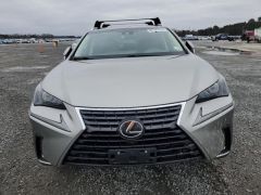 Photo of the vehicle Lexus NX