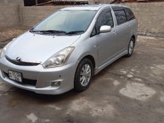 Photo of the vehicle Toyota Wish