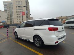 Фото авто Kia Carnival