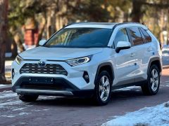 Сүрөт унаа Toyota RAV4