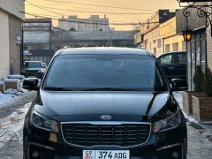 Фото авто Kia Carnival