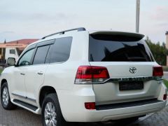 Фото авто Toyota Land Cruiser