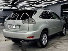 Сүрөт унаа Toyota Harrier