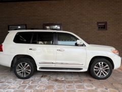 Сүрөт унаа Toyota Land Cruiser