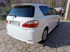 Photo of the vehicle Toyota Ipsum