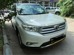 Фото авто Toyota Highlander