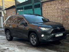 Сүрөт унаа Toyota RAV4