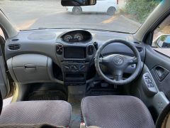 Сүрөт унаа Toyota FunCargo