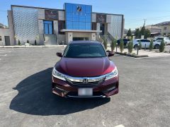 Фото авто Honda Accord