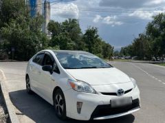 Фото авто Toyota Prius