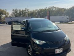 Сүрөт унаа Toyota Estima