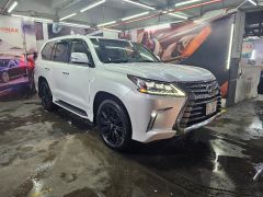 Сүрөт унаа Lexus LX