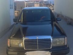 Photo of the vehicle Mercedes-Benz W124