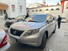 Photo of the vehicle Lexus RX