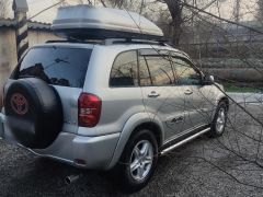 Сүрөт унаа Toyota RAV4