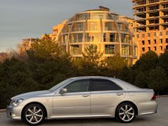 Фото авто Toyota Crown