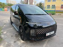 Сүрөт унаа Hyundai Staria