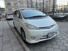 Фото авто Toyota Estima