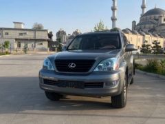 Photo of the vehicle Lexus GX