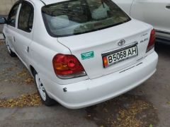 Сүрөт унаа Toyota Platz