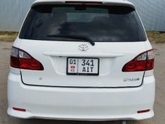 Photo of the vehicle Toyota Ipsum