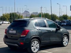 Photo of the vehicle Chevrolet Tracker