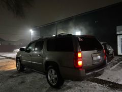 Фото авто Chevrolet Suburban